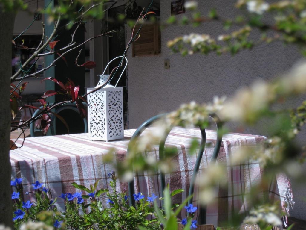Hotel Les Tennis Men Les Pins Centre